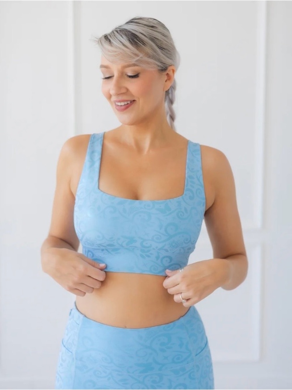 DISNEY PRINCESS CINDERELLA SPORTS BRA